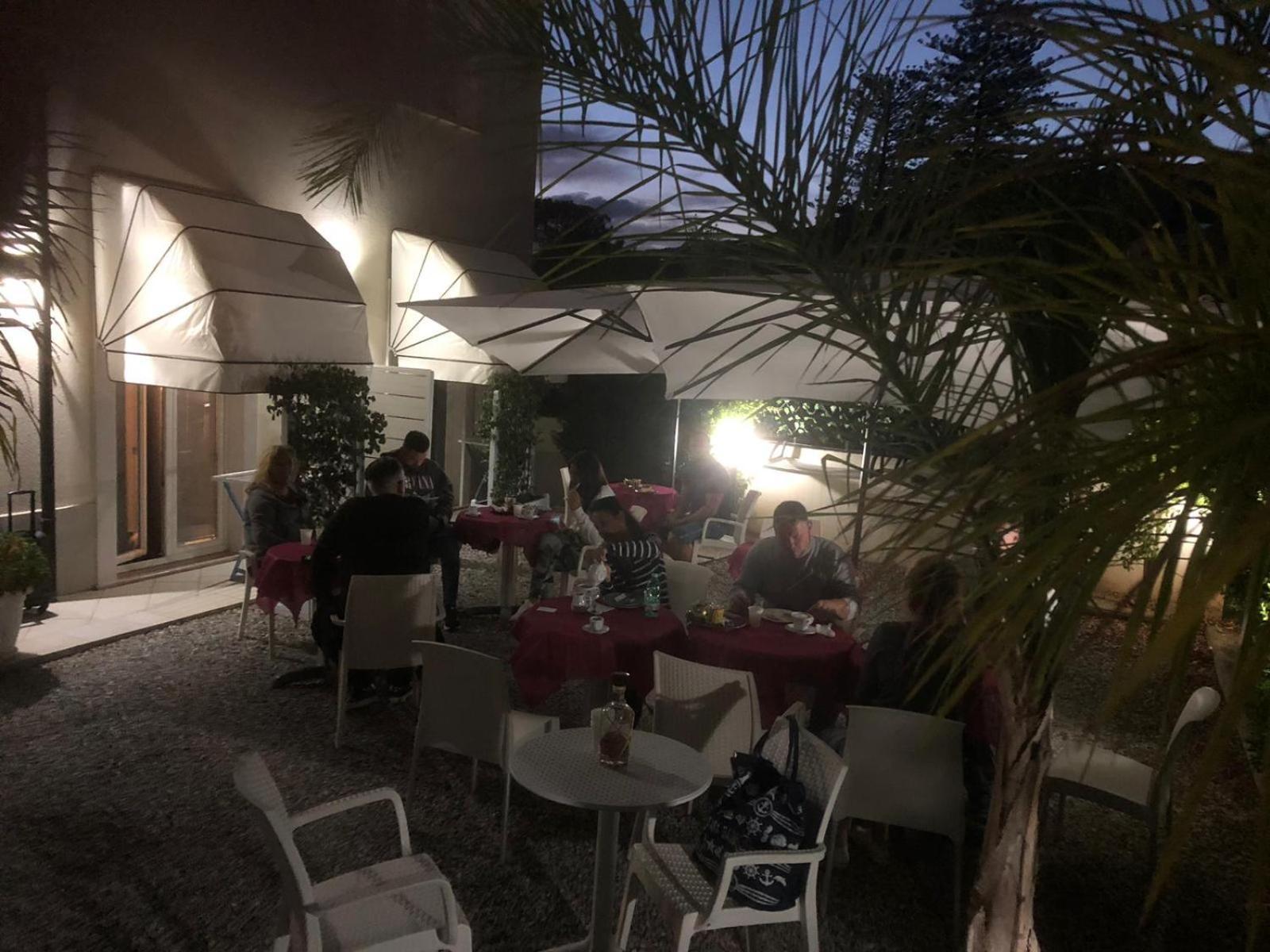 Residenza Porta Romana Тропея Экстерьер фото