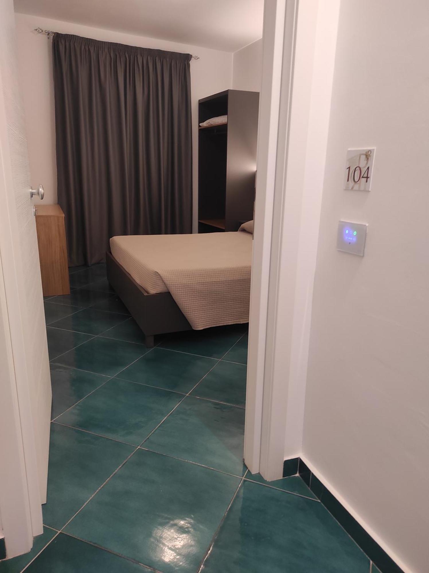 Residenza Porta Romana Тропея Экстерьер фото