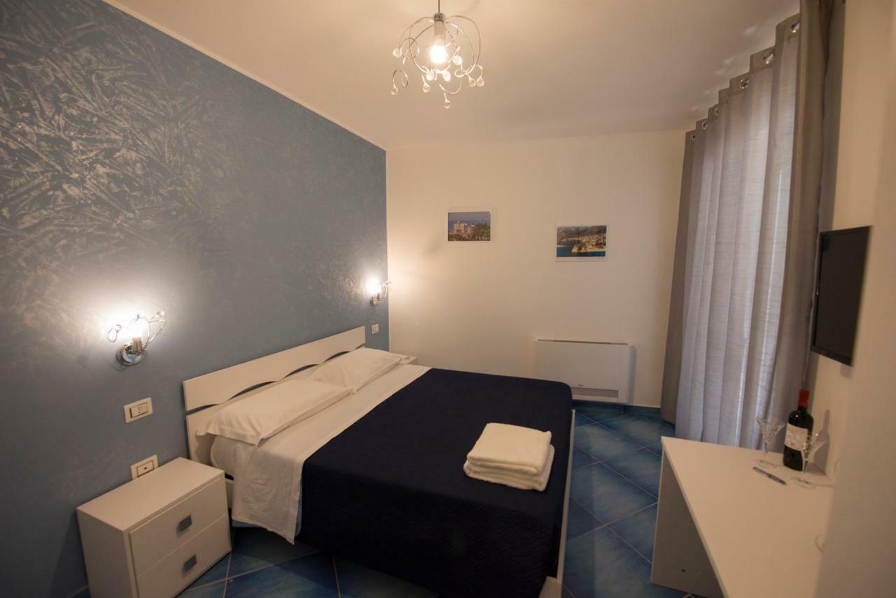 Residenza Porta Romana Тропея Экстерьер фото